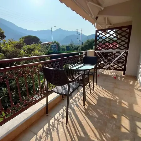 Aparthotel Anassa Deluxe & 3*