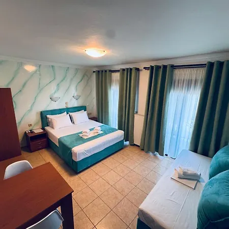 Anassa Deluxe & 스칼라 포타미아스