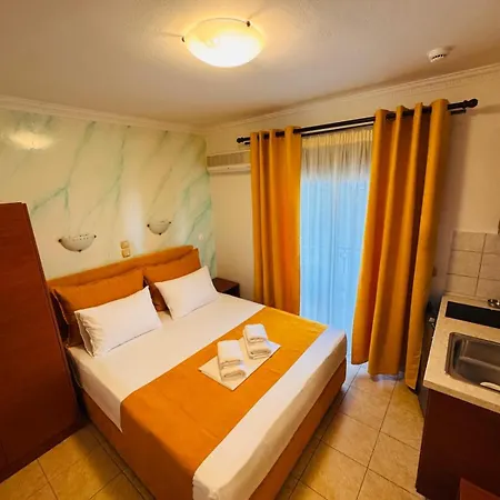 Anassa Deluxe & 스칼라 포타미아스