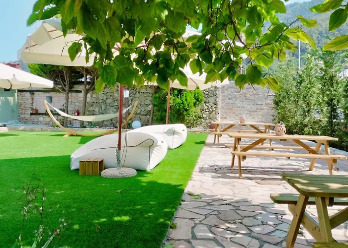 Anassa Deluxe & Apart Otel 3*