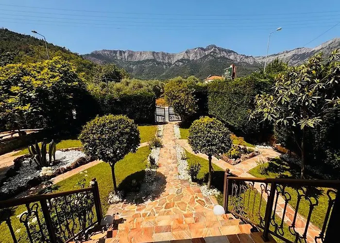 Anassa Deluxe & Skala Potamia (Thasos)