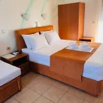 Anassa Deluxe & Hotel de apartamente 3*