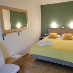 Anassa Deluxe &