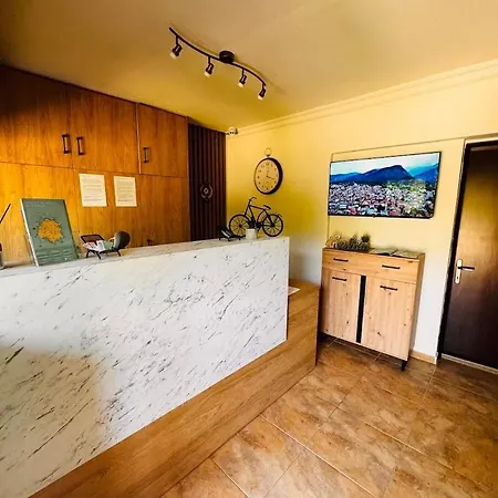 Anassa Deluxe & Lägenhetshotell