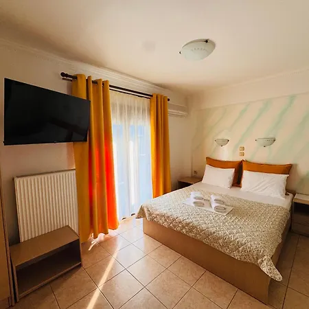 Anassa Deluxe & Lägenhetshotell