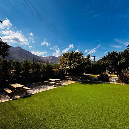 Anassa Deluxe & 3*