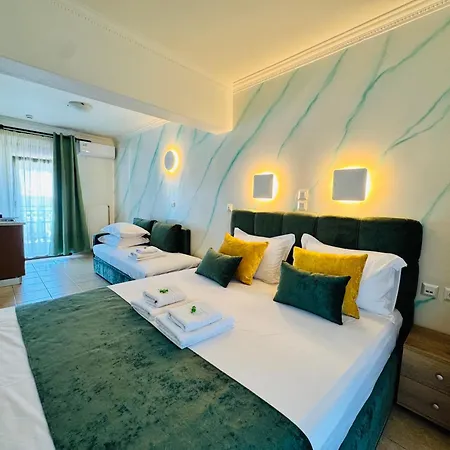 Anassa Deluxe &