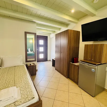 Anassa Deluxe & Aparthotel