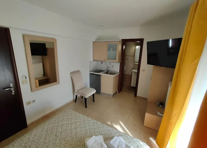 Anassa Deluxe & Hotel apartamentowy